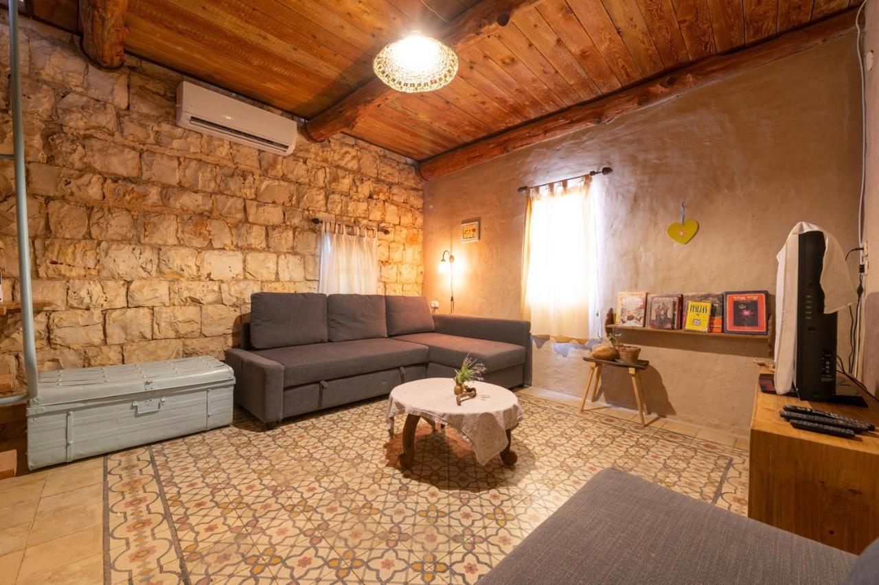 Hemdatya Stone Suites In The Galilee Ilaniya 外观 照片