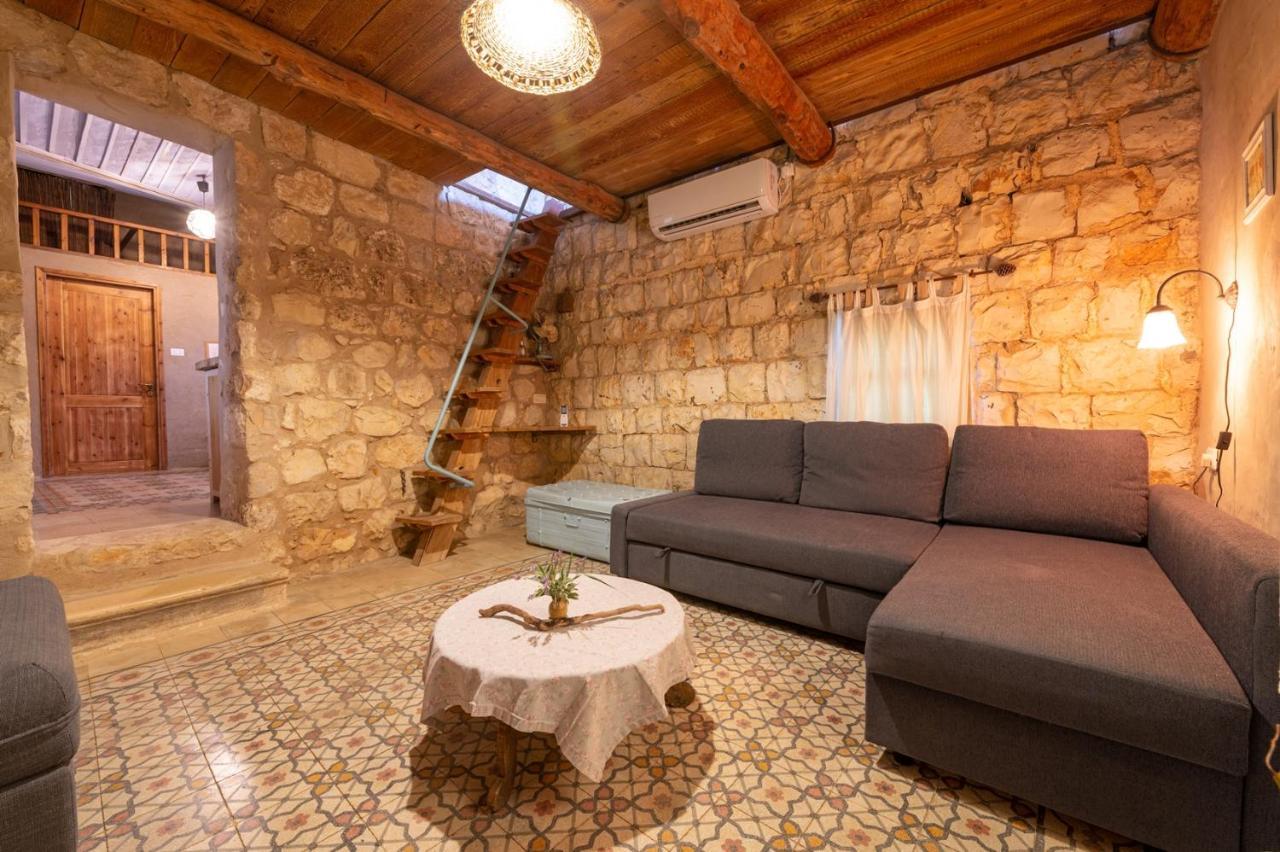 Hemdatya Stone Suites In The Galilee Ilaniya 外观 照片