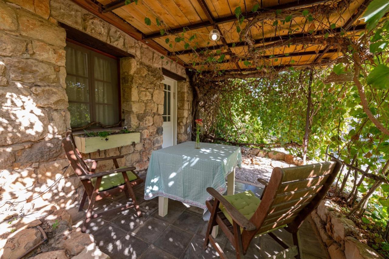 Hemdatya Stone Suites In The Galilee Ilaniya 外观 照片