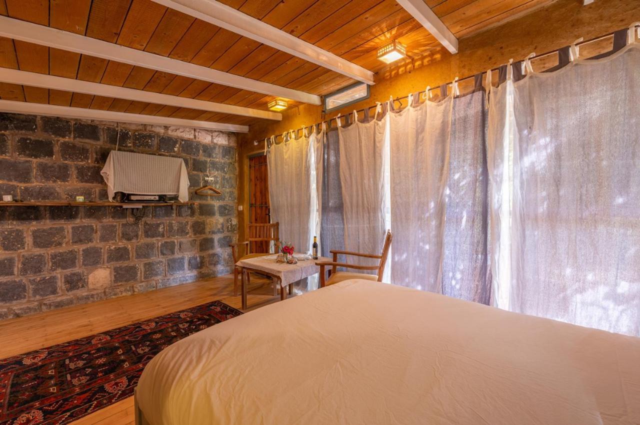 Hemdatya Stone Suites In The Galilee Ilaniya 外观 照片